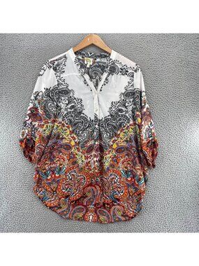 Fig & Flower Top Womens Extra Large White Multi Paisley Button Roll Tab Sleeve